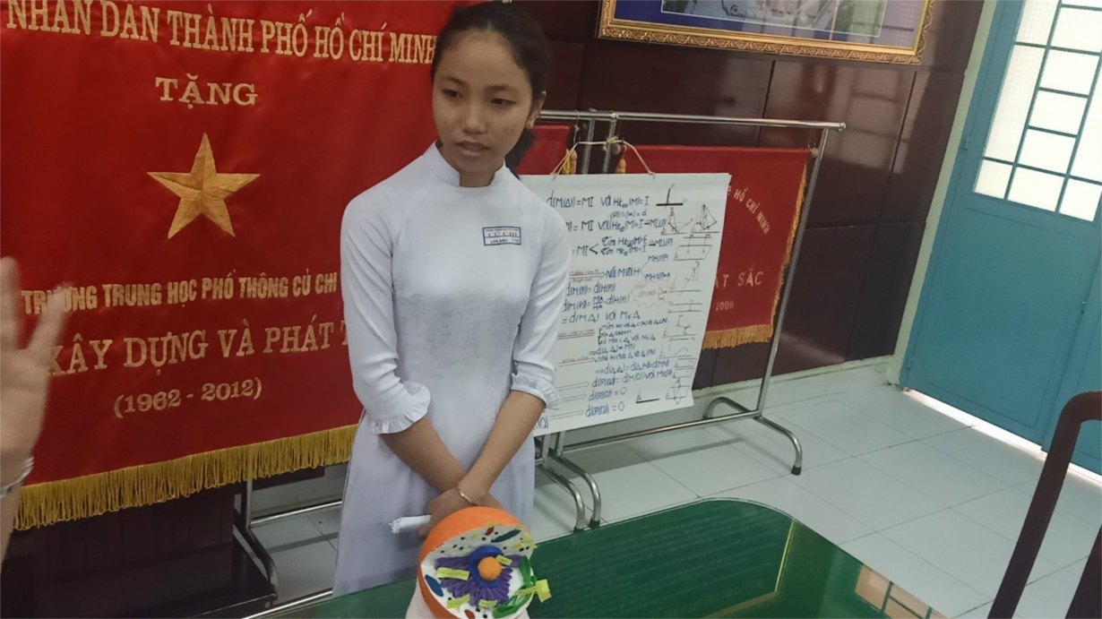 z2129124875141_dbf5ed09e9111dd10388ecf2e3cad0ab.jpg